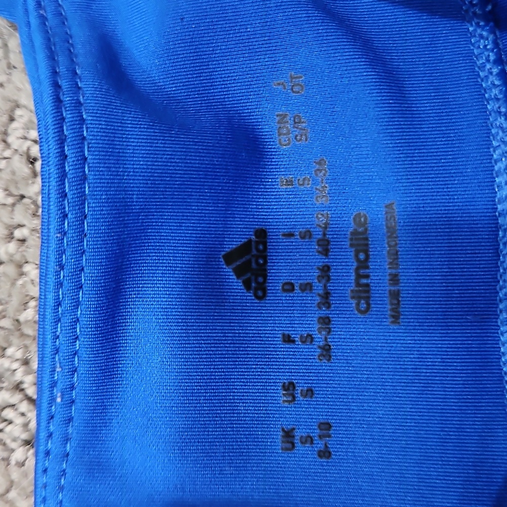 Blue Adidas cropped leggings size s - Picture 2 of 3